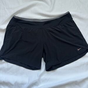 Nike Dri-FIT 2-in-1 Running Shorts Women's XL Black Gray Built-in Liner - 4'"